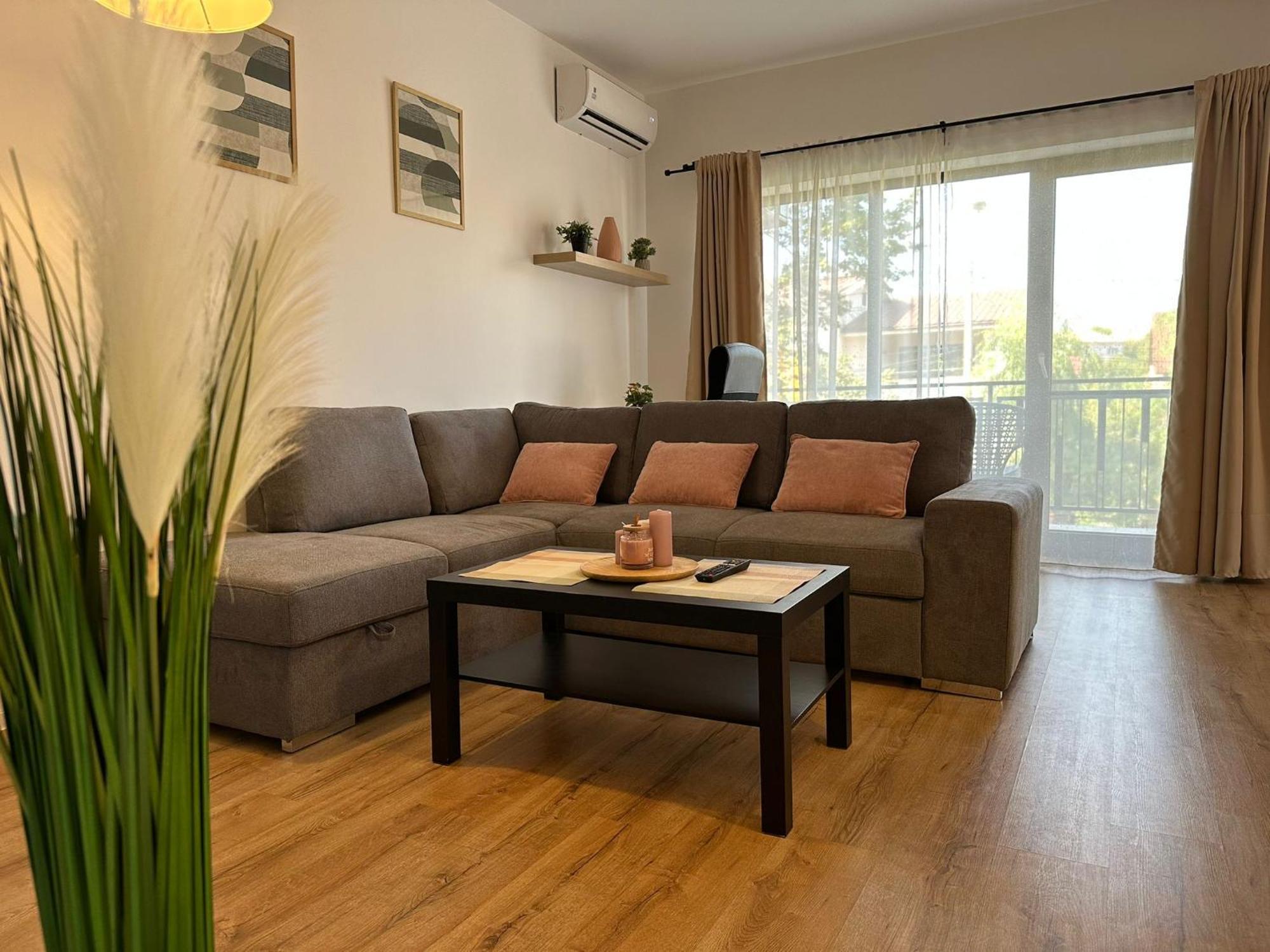 Glam Apartments Lipatti Near Iulius Mall And City Center Тимишоара Экстерьер фото