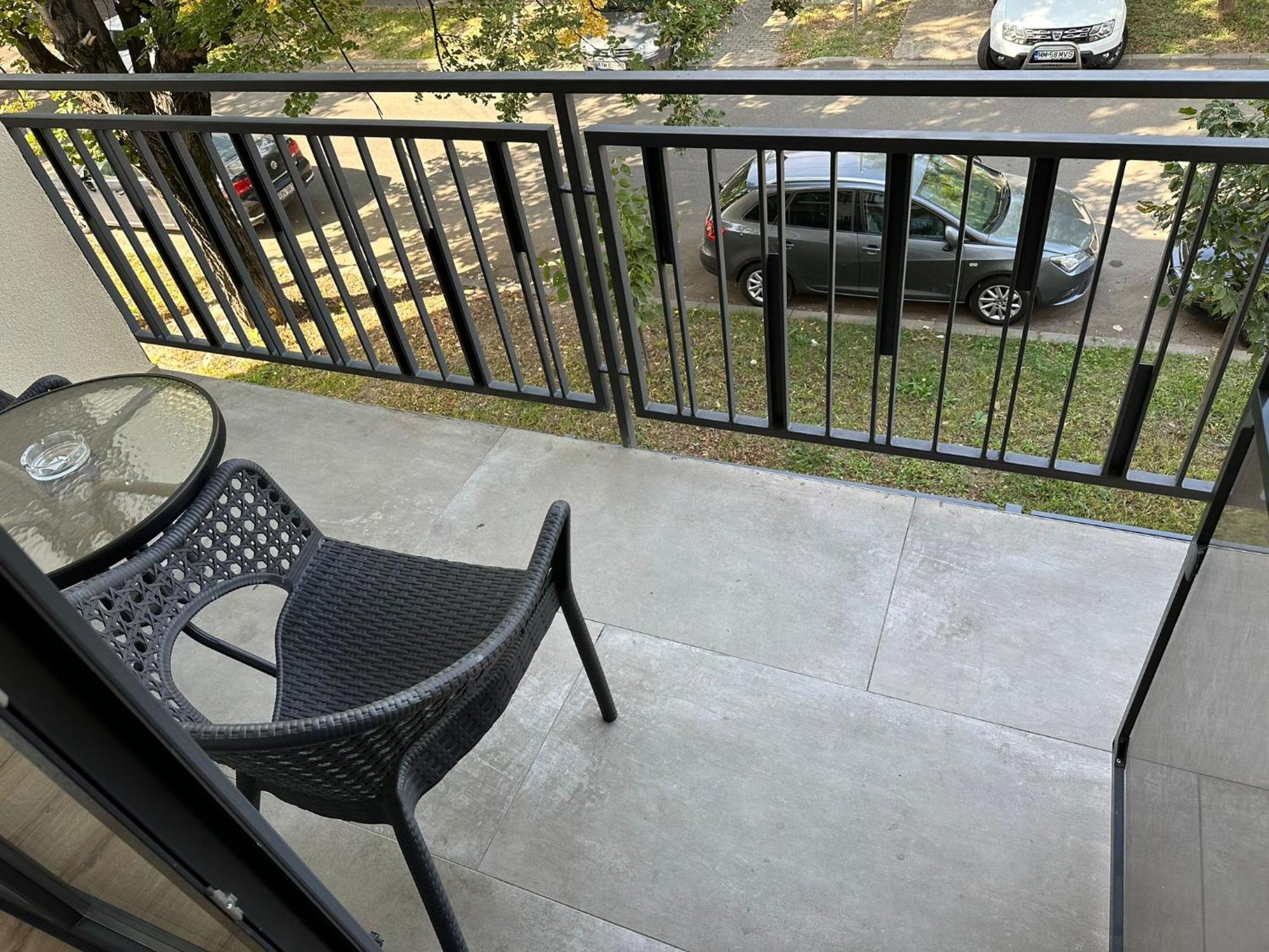 Glam Apartments Lipatti Near Iulius Mall And City Center Тимишоара Экстерьер фото